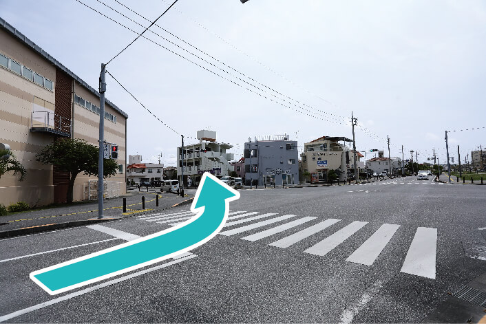 ③右折後一つ目の交差点→左折